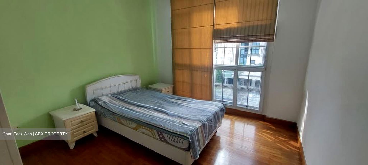 Westwood Crescent (D22), Terrace #573683111